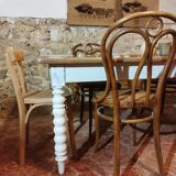Farm table