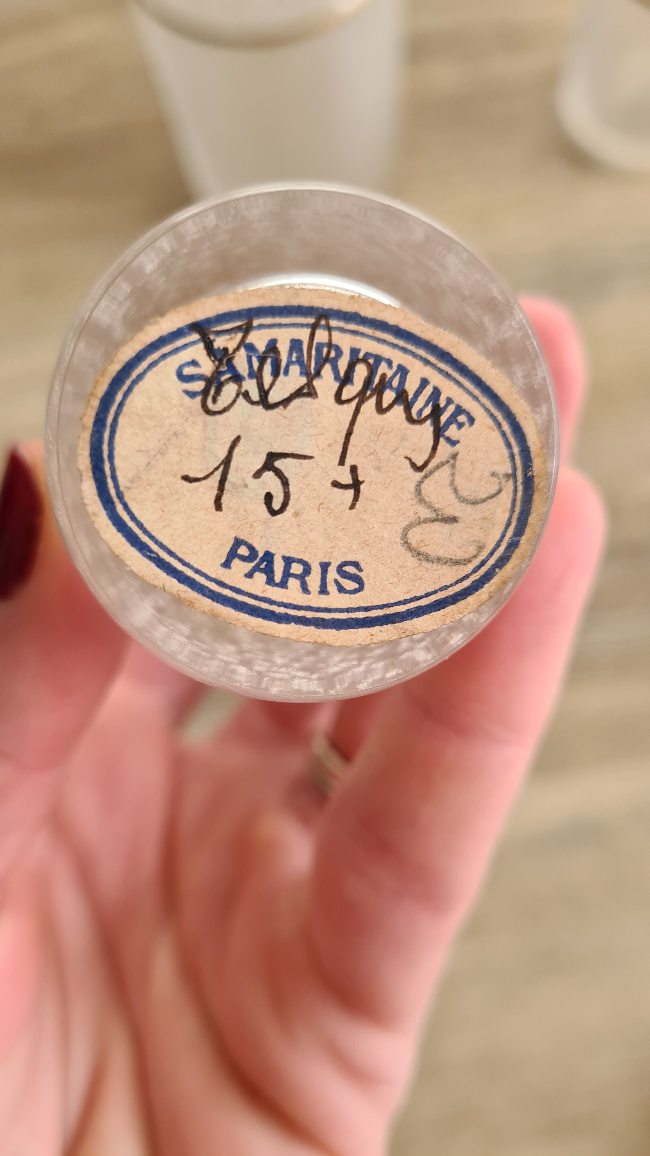 Lot 6 precious old glass bottles with Art Deco gilding La Samaritaine / vintage