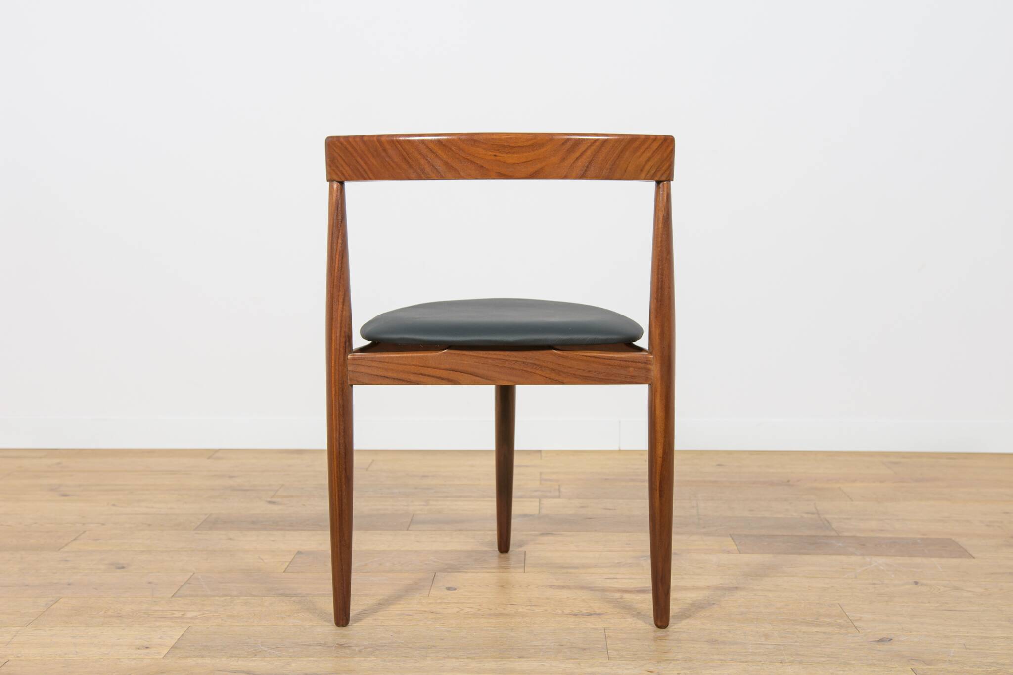 Mid-Century Teak Dining Table and Chairs Set by Hans Olsen for Frem Røjle.