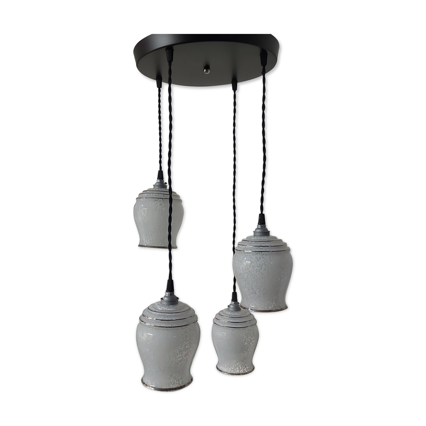 Waterfall suspension