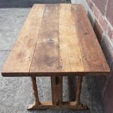 Louis XIII table