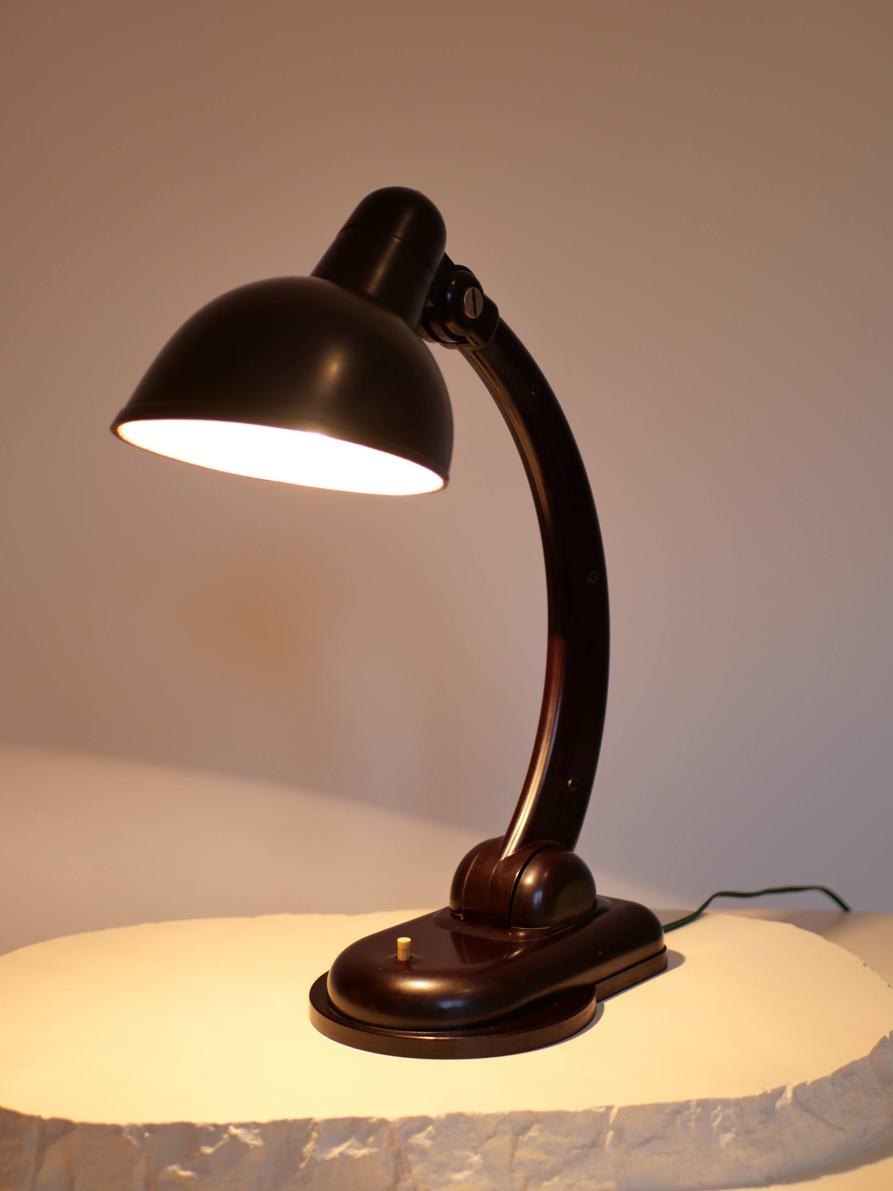 Lampe de bureau soviétique en bakélite