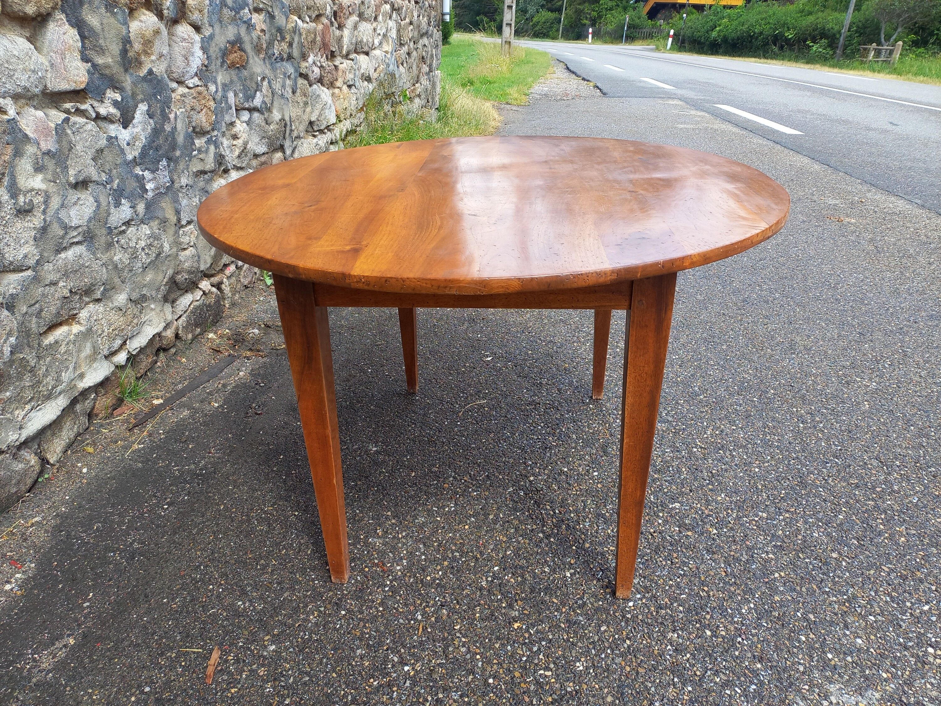 Oval farmhouse table 130 cm