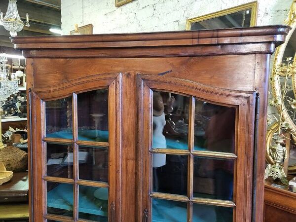 Bibliotheque vitrine louis xv a petits carreaux du debut du xix ème siecle