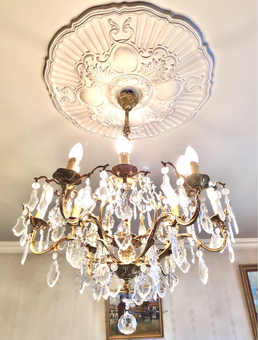 Lustre en bronze à pampilles en cristal ancien