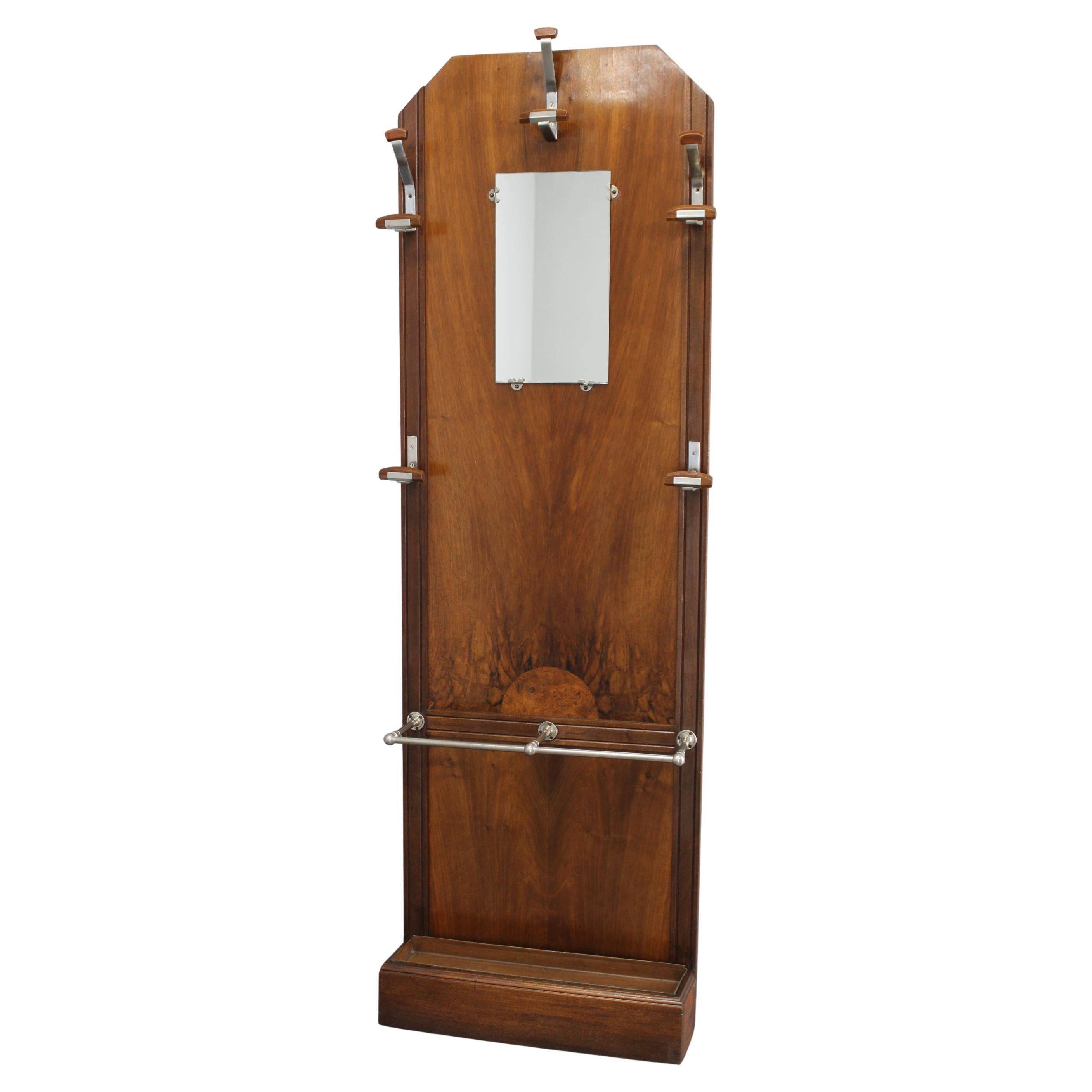 Portemanteau Art déco tchécoslovaque en noyer avec miroir, années 1930