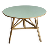 Table basse vintage en rotin relookée