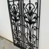 Paire de grilles anciennes en fonte époque Art Nouveau