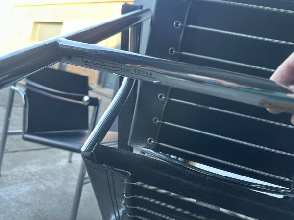 fauteuil LC1 Early par Le Corbusier et al pour Cassina années 1970, ensemble de 2