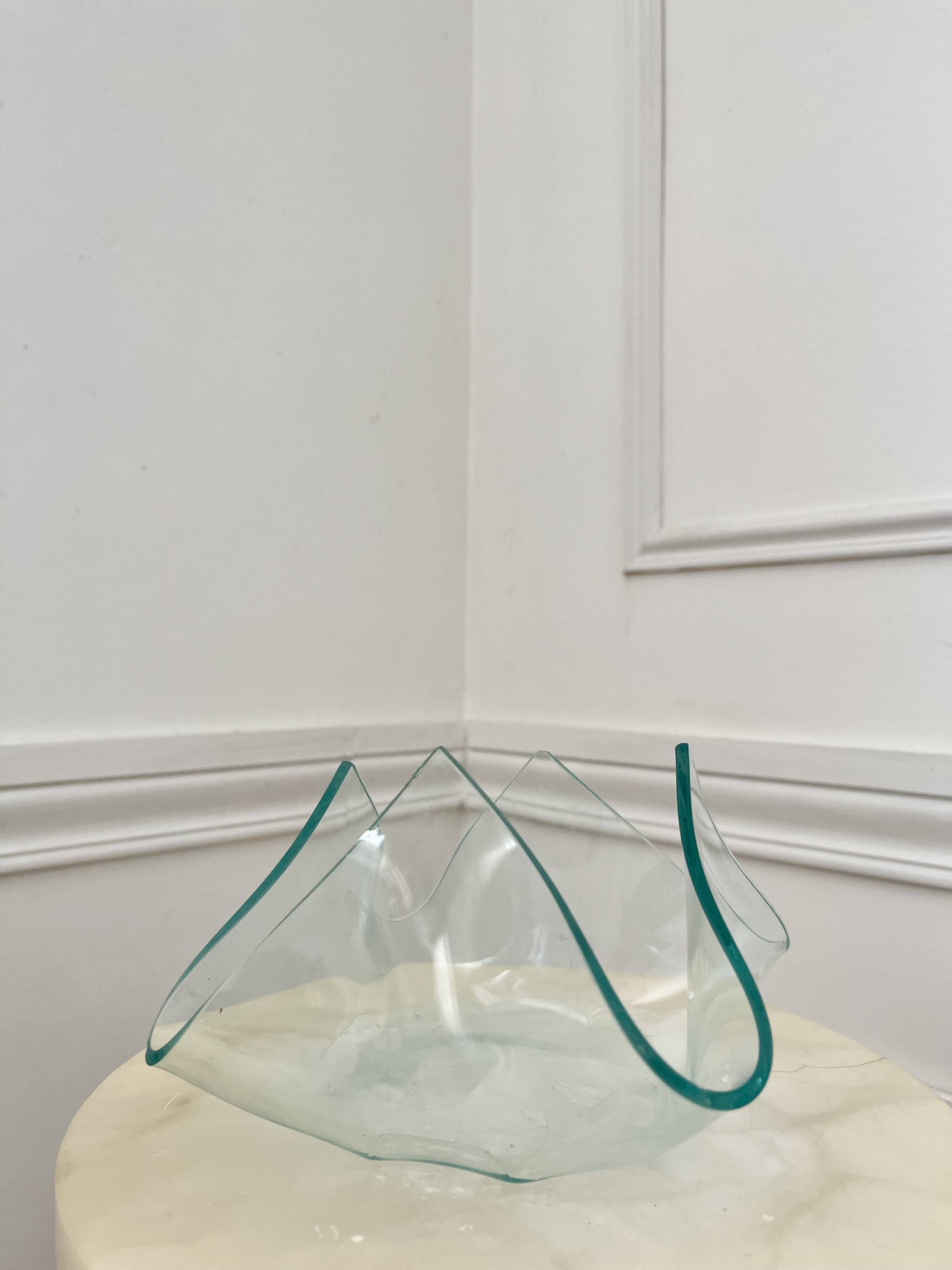 Empty pocket in the shape of a handkerchief in glass