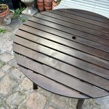 EMU garden furniture in dark wood - 2 folding armchairs and 1 table