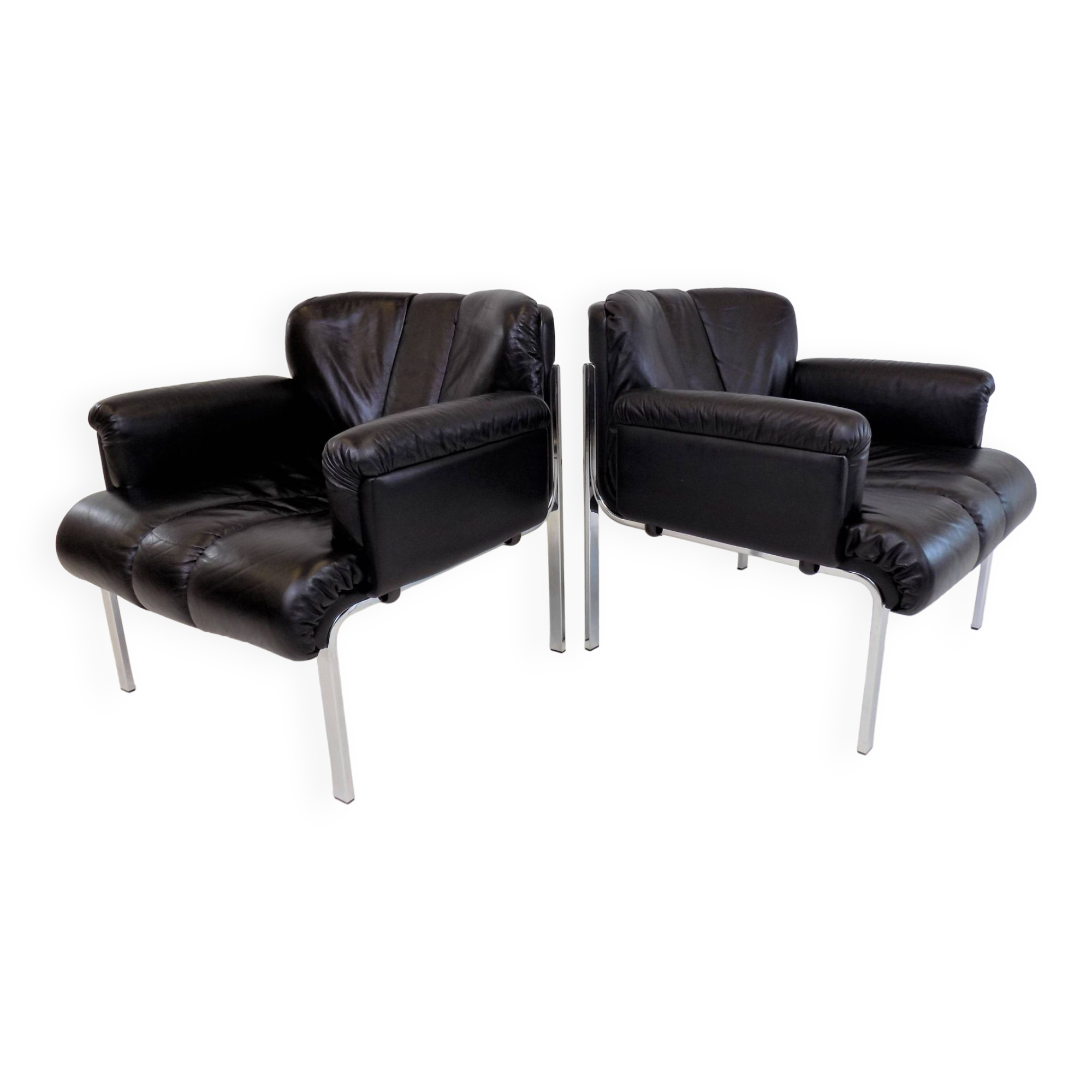 Set of 2 Girsberger Eurochair leather armchairs