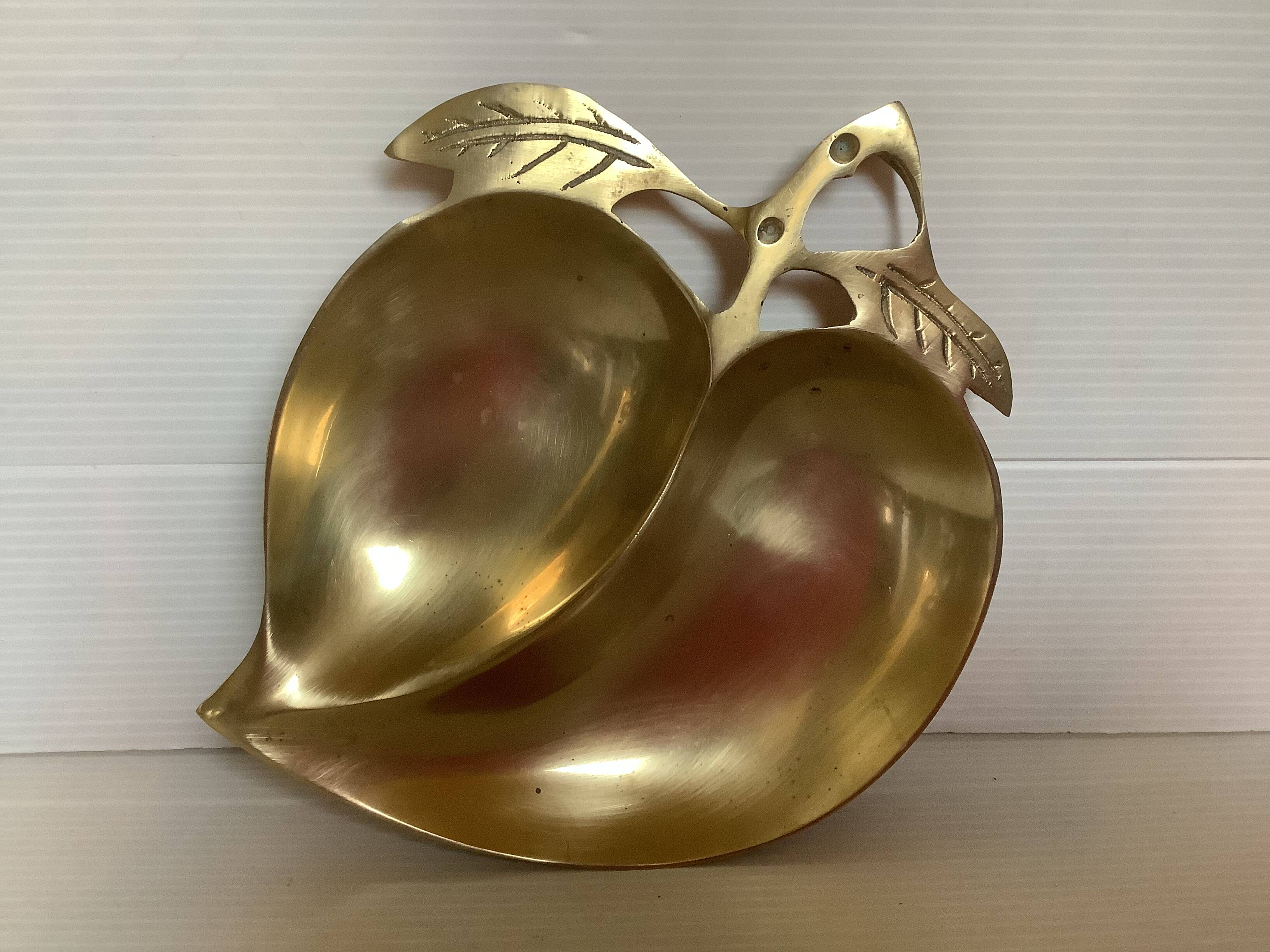 Brass apple catchall