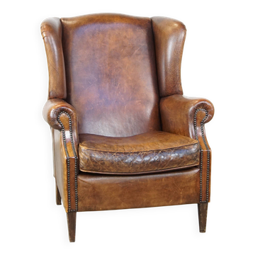 Grand fauteuil à oreilles en cuir de mouton de style anglais vintage
