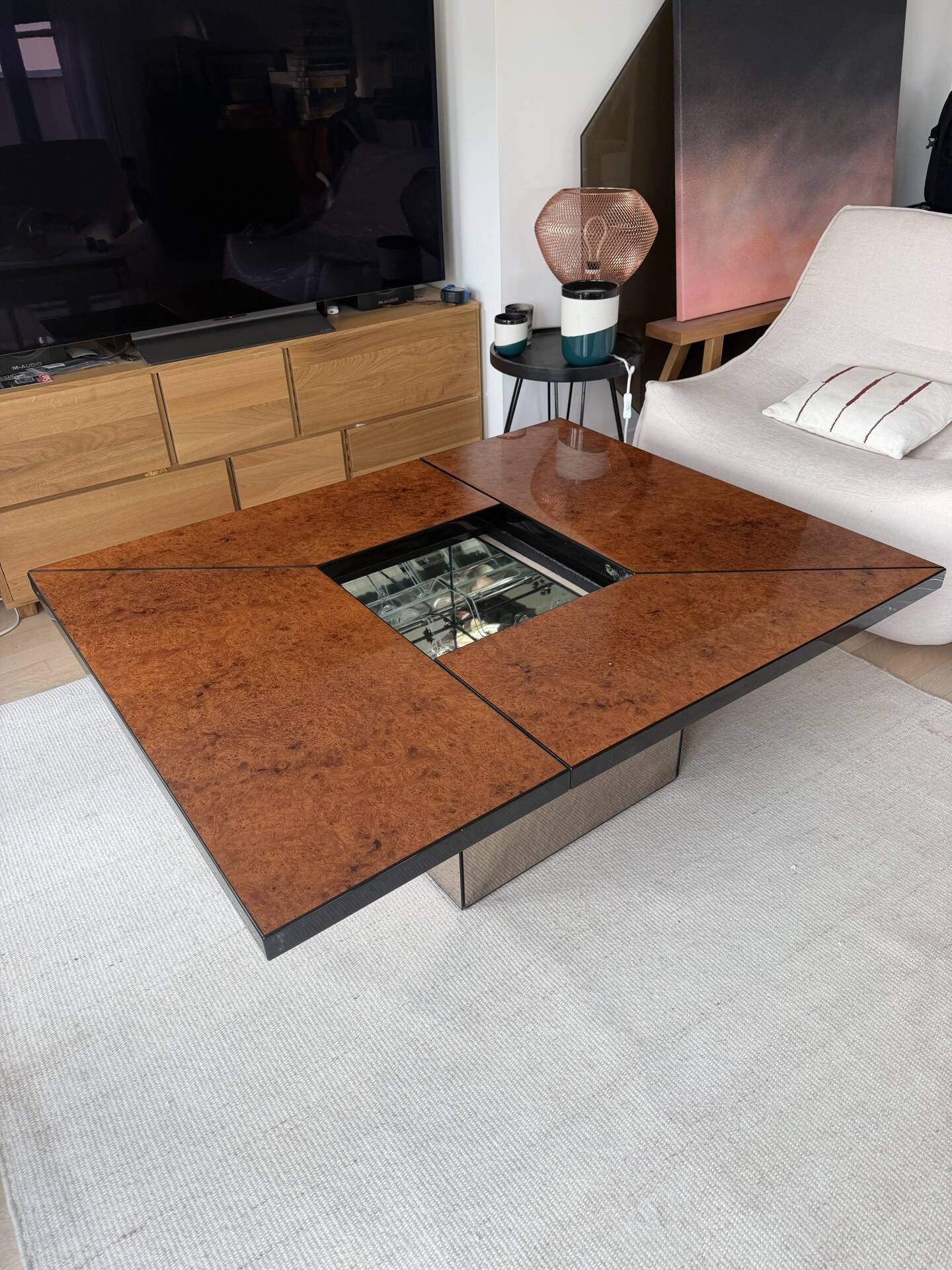 Table basse bar loupe d’orme et miroirs roche bobois