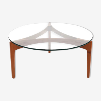 Table ronde en teck à trois pieds avec plateau en verre par Sven Ellekaer