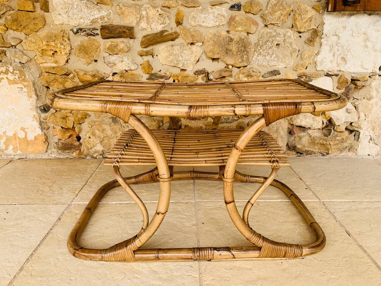 Table basse vintage en bambou et rotin dans le goût de Tito Agnoli, circa 1960