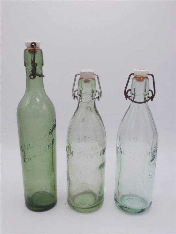 Set of 3 bottles