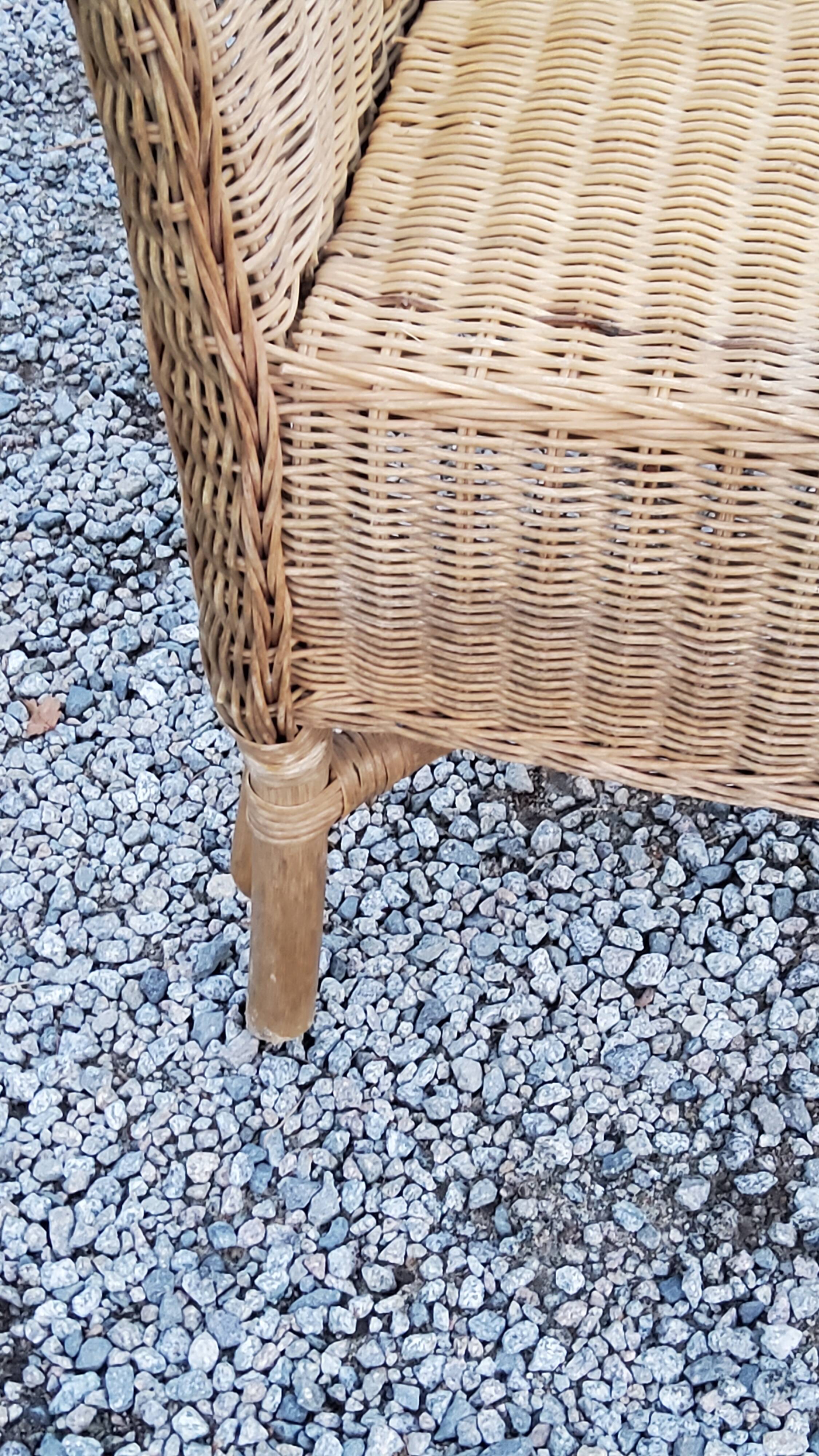 Pair of armchairs and bench in rattan and bamboo from the 60s/70s