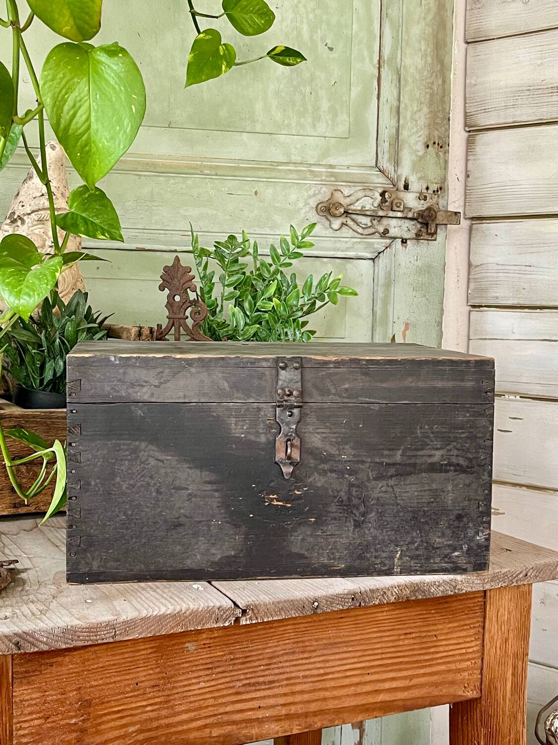 Black workshop chest