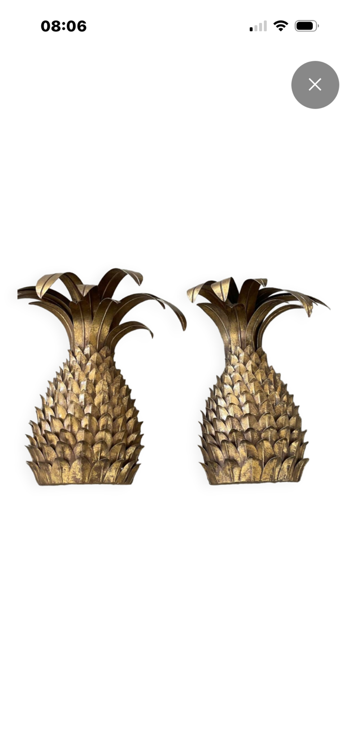 Pineapple wall sconces