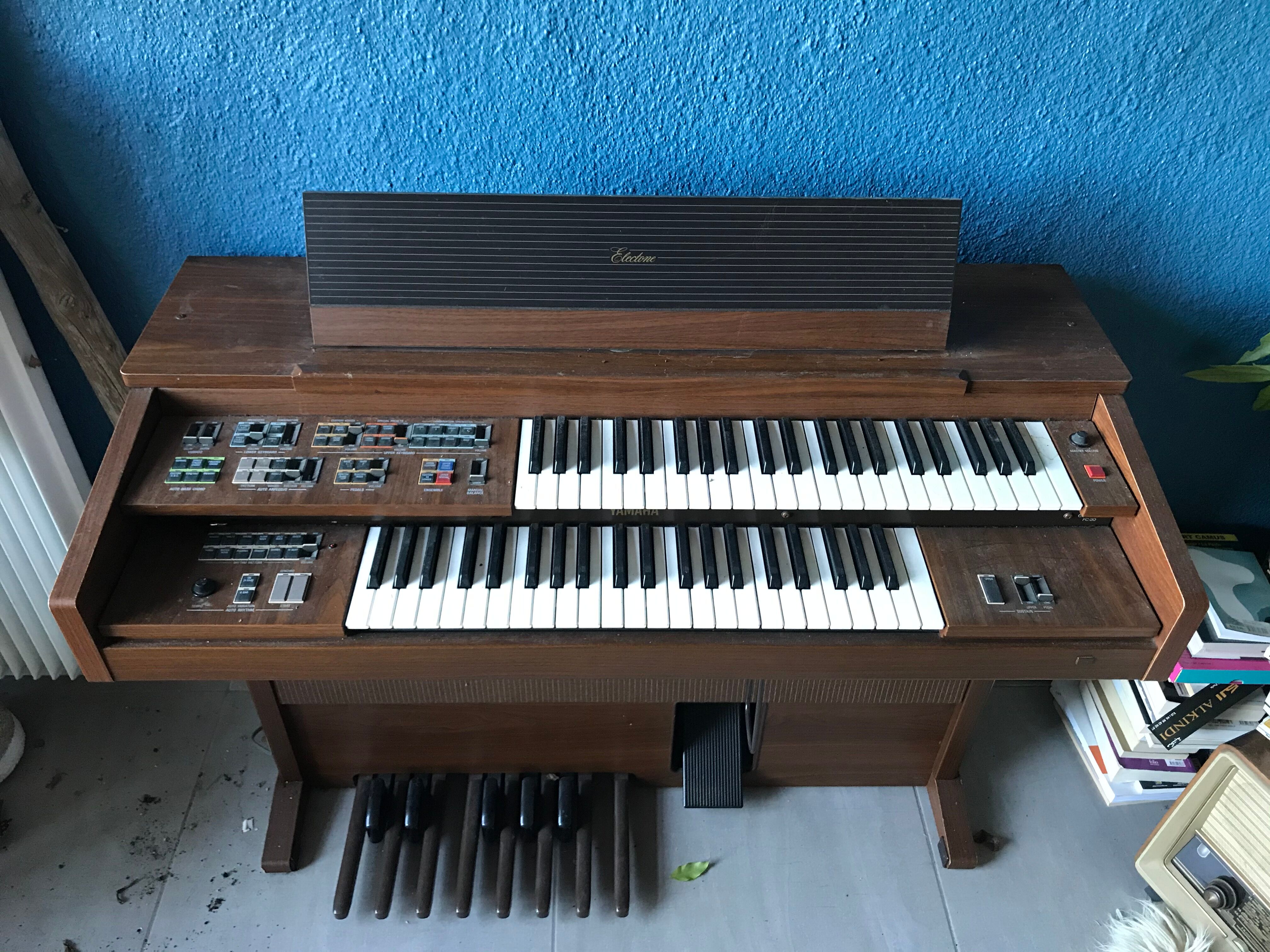 Yamaha Electone FE30 double keyboard organ Selency