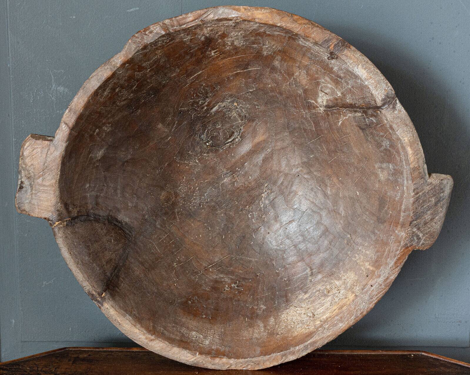 Monoxyl cup in carved wood 20th century popular art