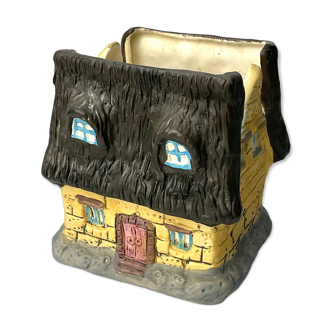 Homemade ceramic pot cover