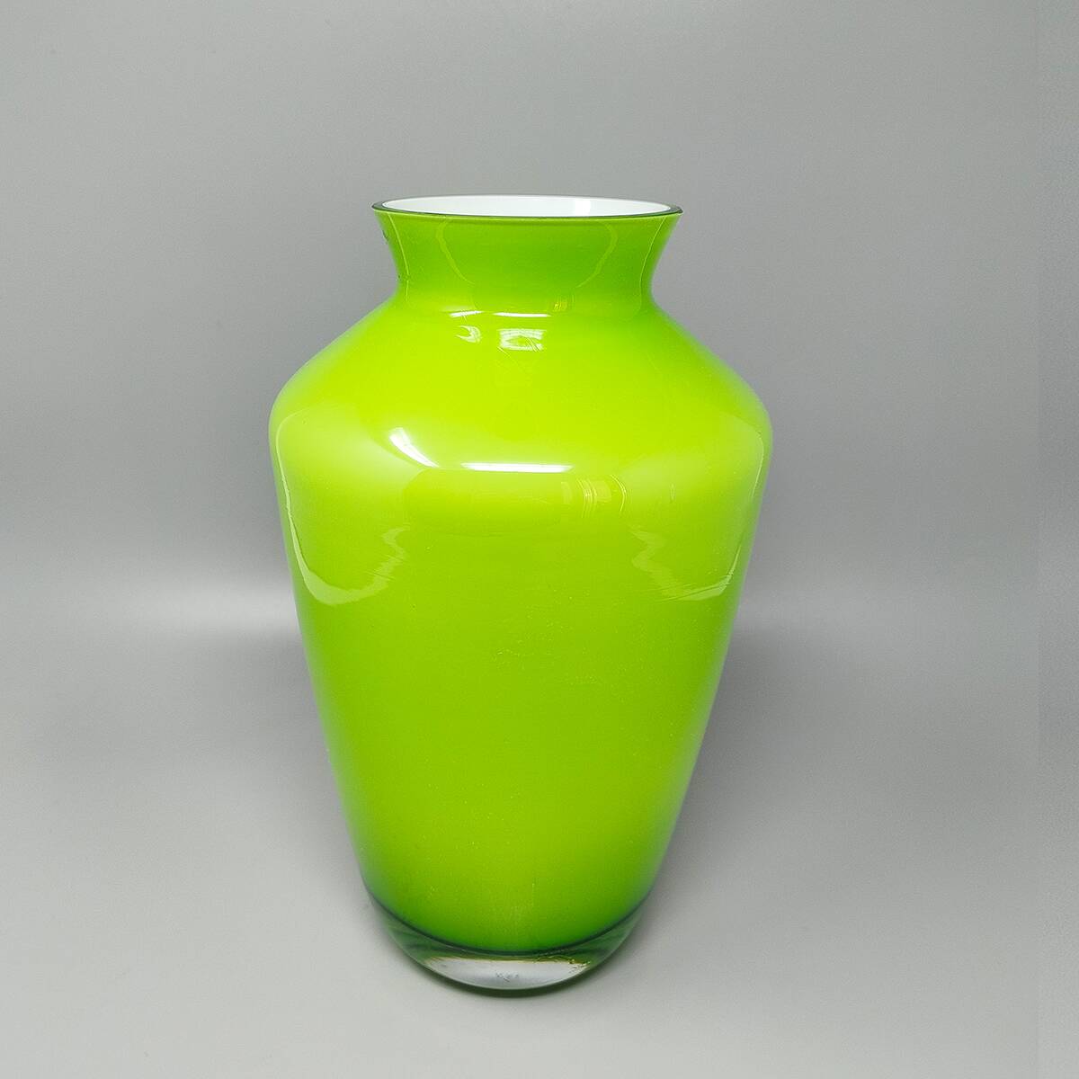 1970s Gorgeous Green Vase by Ind. Vetraria Valdarnese. Made in Italy