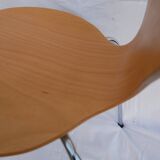 Chaise coque bois courbé