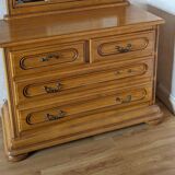 Solid wood chest of drawers