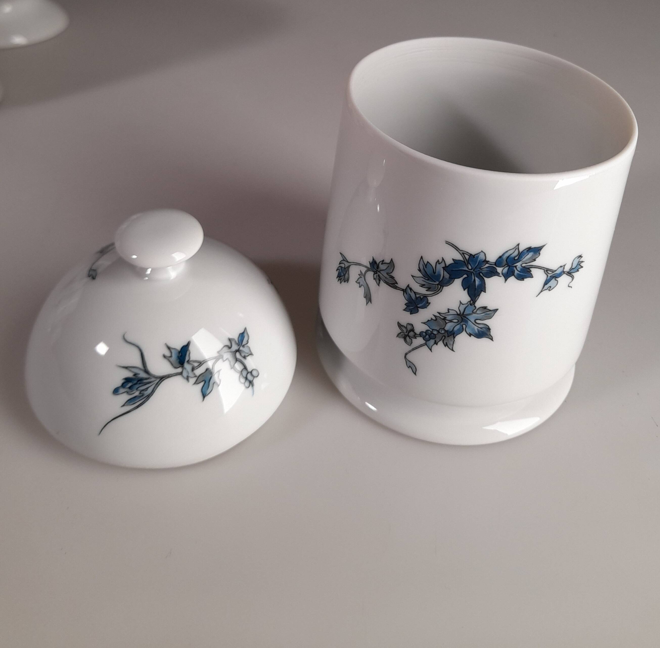 Set of sugar bowls and 7 mugs / cups with blue flowers in Limoges porcelain