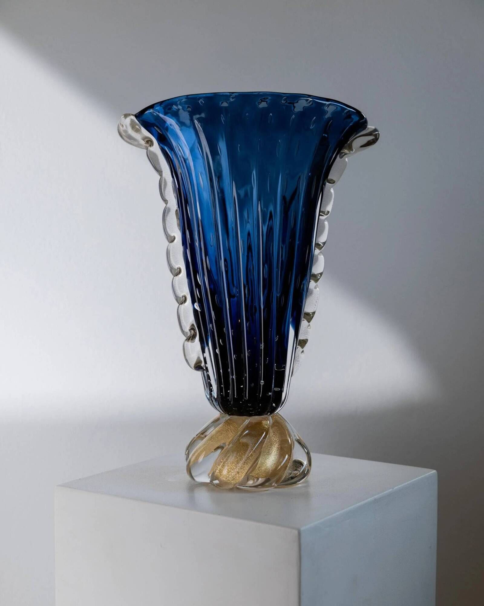 Vintage Murano glass vase by Barovier, royal blue with gold, 1960s.