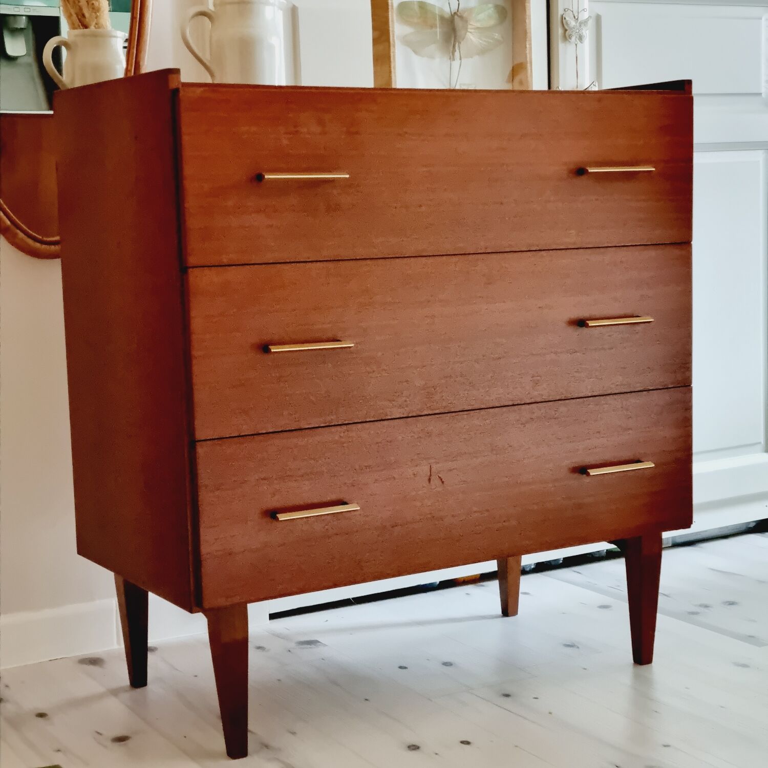 Compass feet dresser