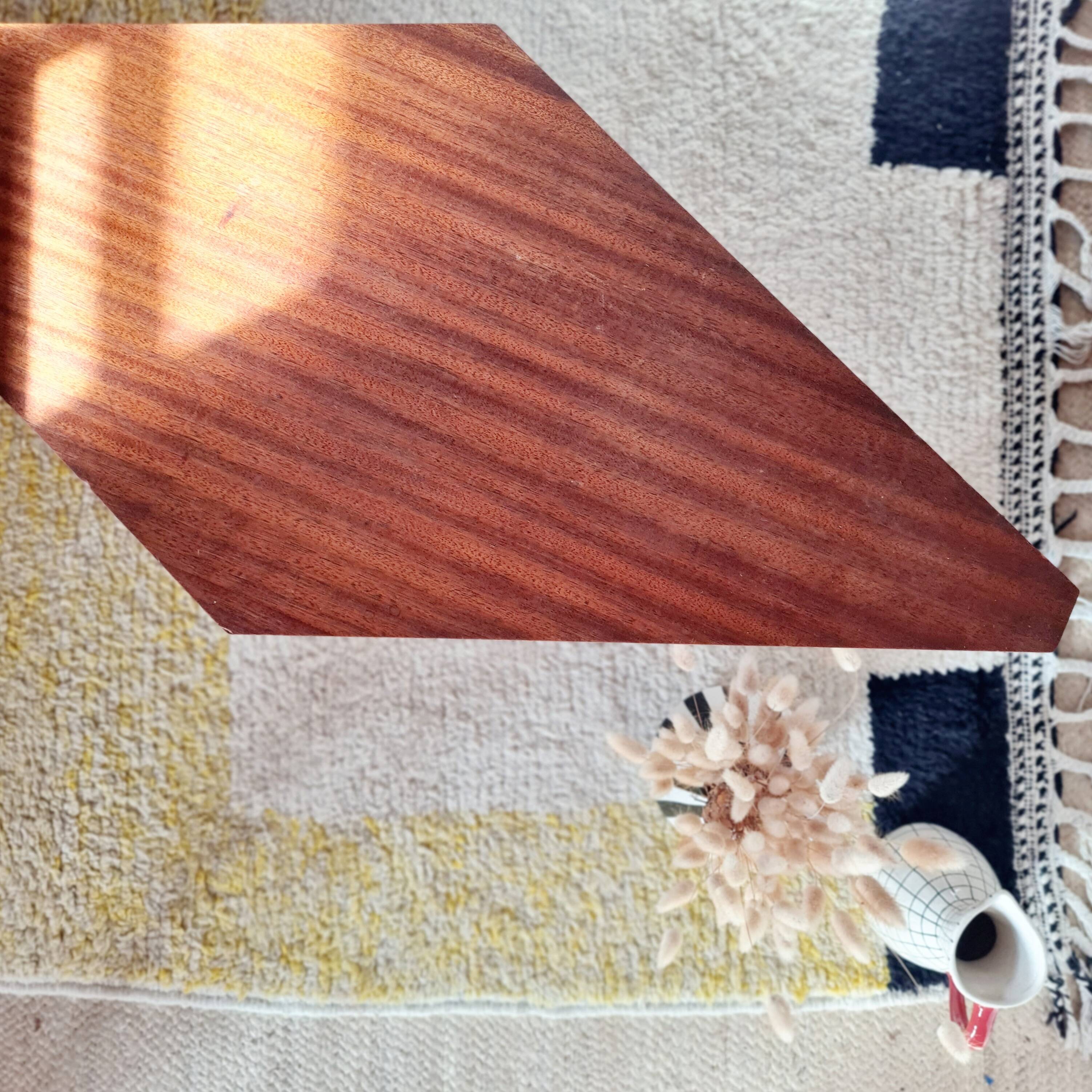 Petite table basse / Bout de canapé géométrique années 50-60