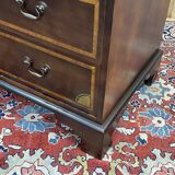 English chest of drawers from the 1950s in mahogany
