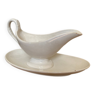 Creil and Montereau porcelain sauce boat