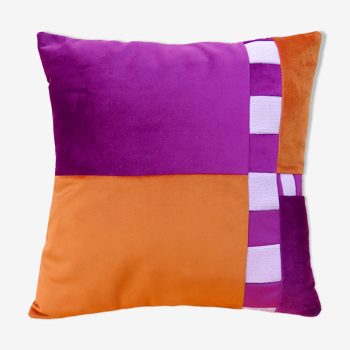 Velvet cushion