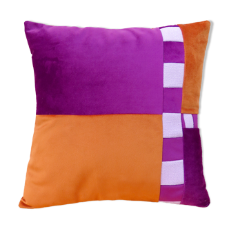 Velvet cushion