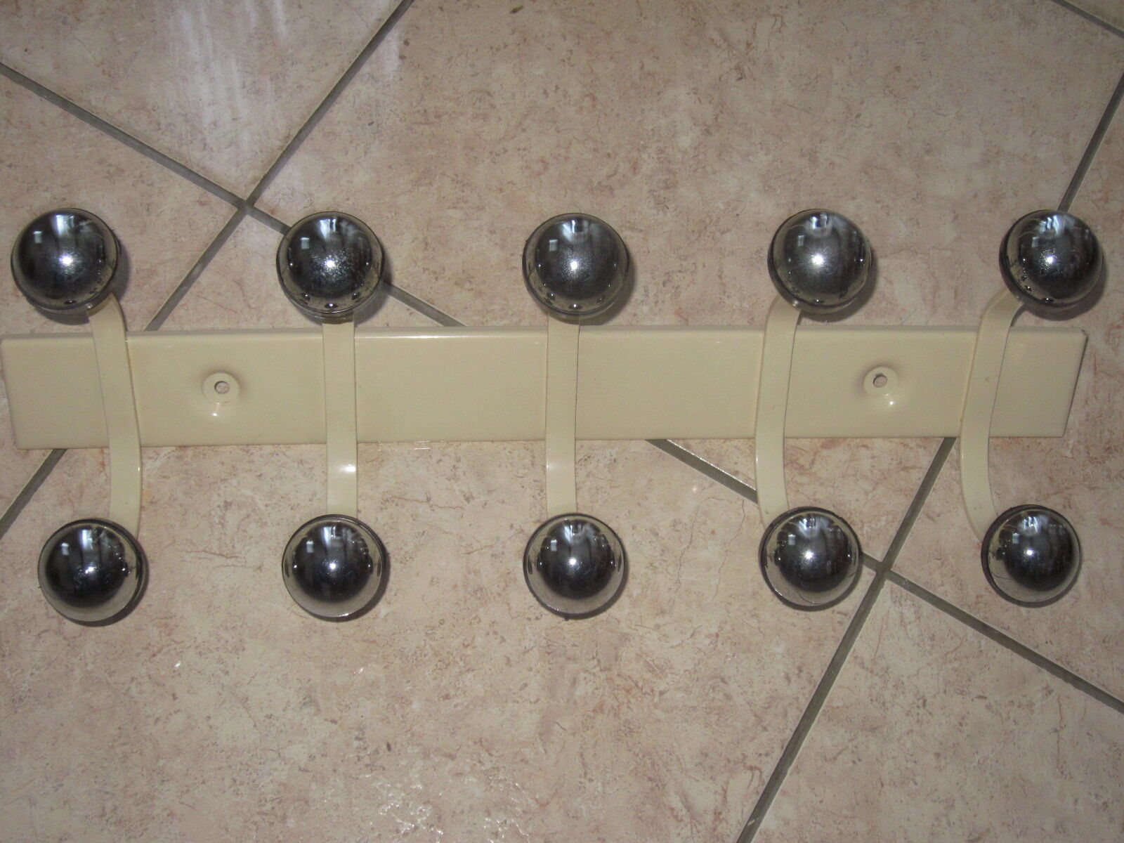 Coats vintage metal door has 5 hooks