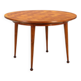 Vintage beech veneer table, checkerboard effect, Italian design from the 1950s.
