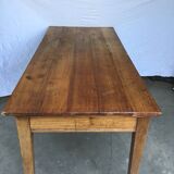 Farm table
