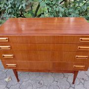 Commode en teck de Peter Moos Danemark 1955