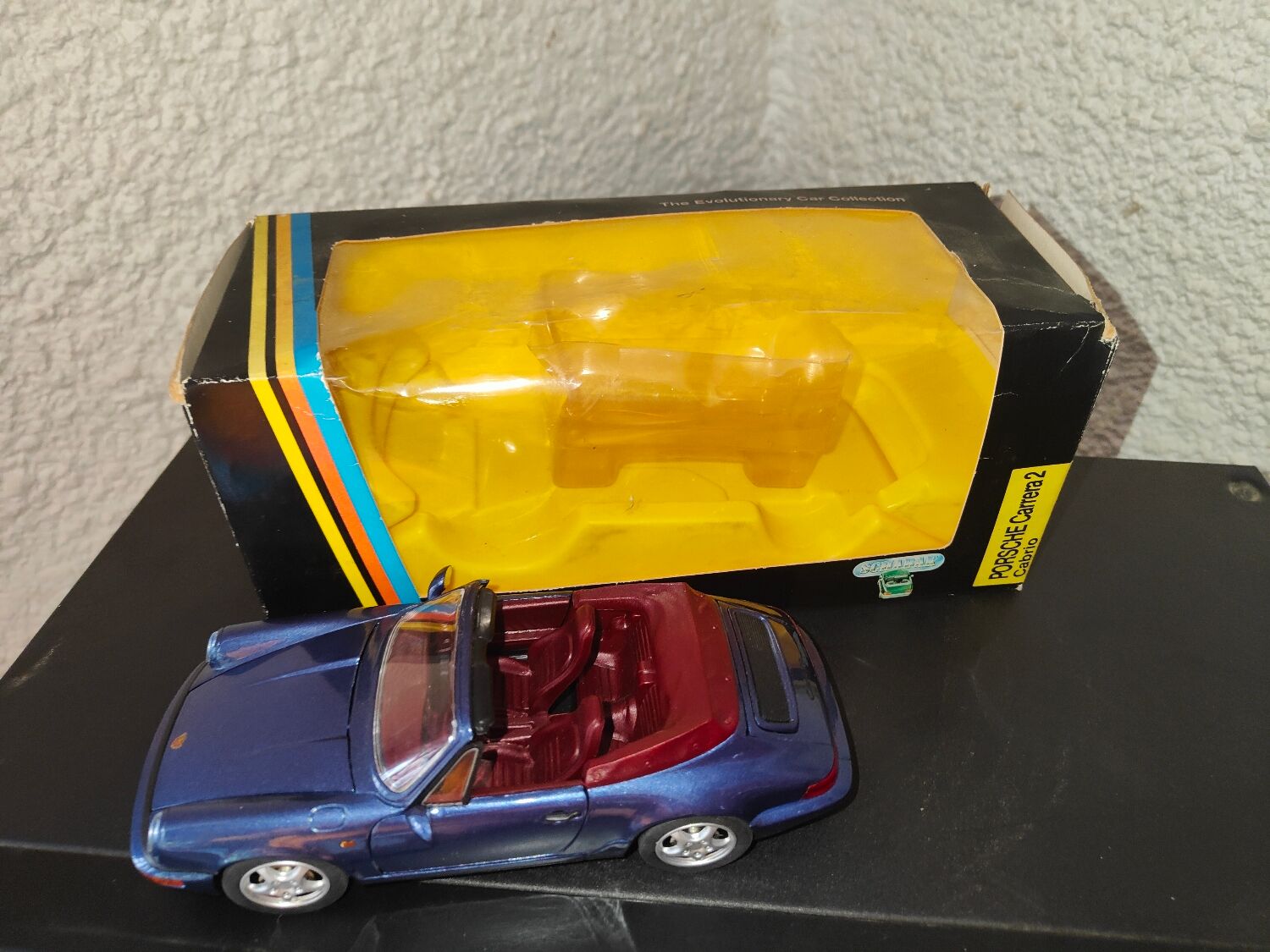 Porsche Carrera 2 Cabrio 1800 Schabak Miniature Car 1/43