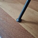 Jacques Adnet (1900-1984) - Black lacquered metal and brass magazine rack