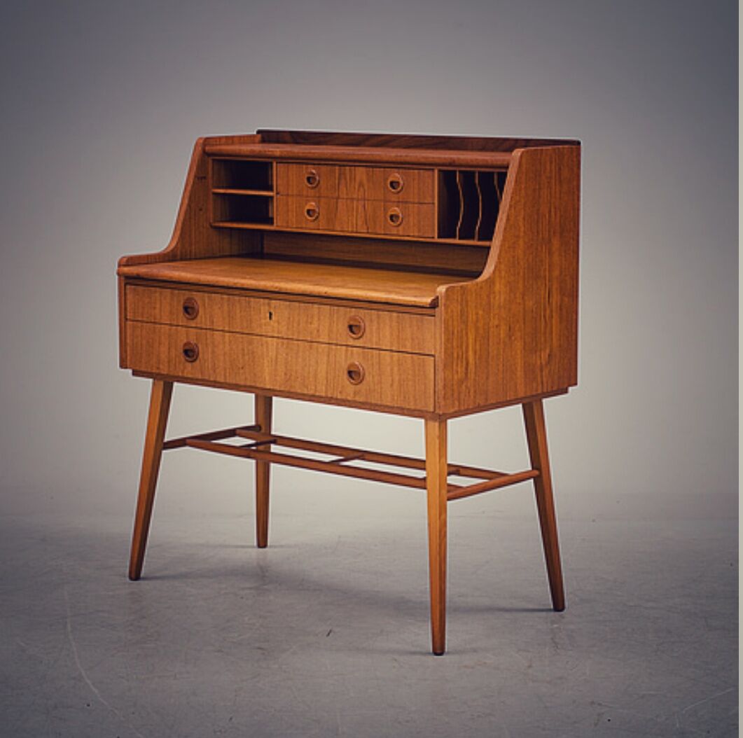 Scandinavian writing desk