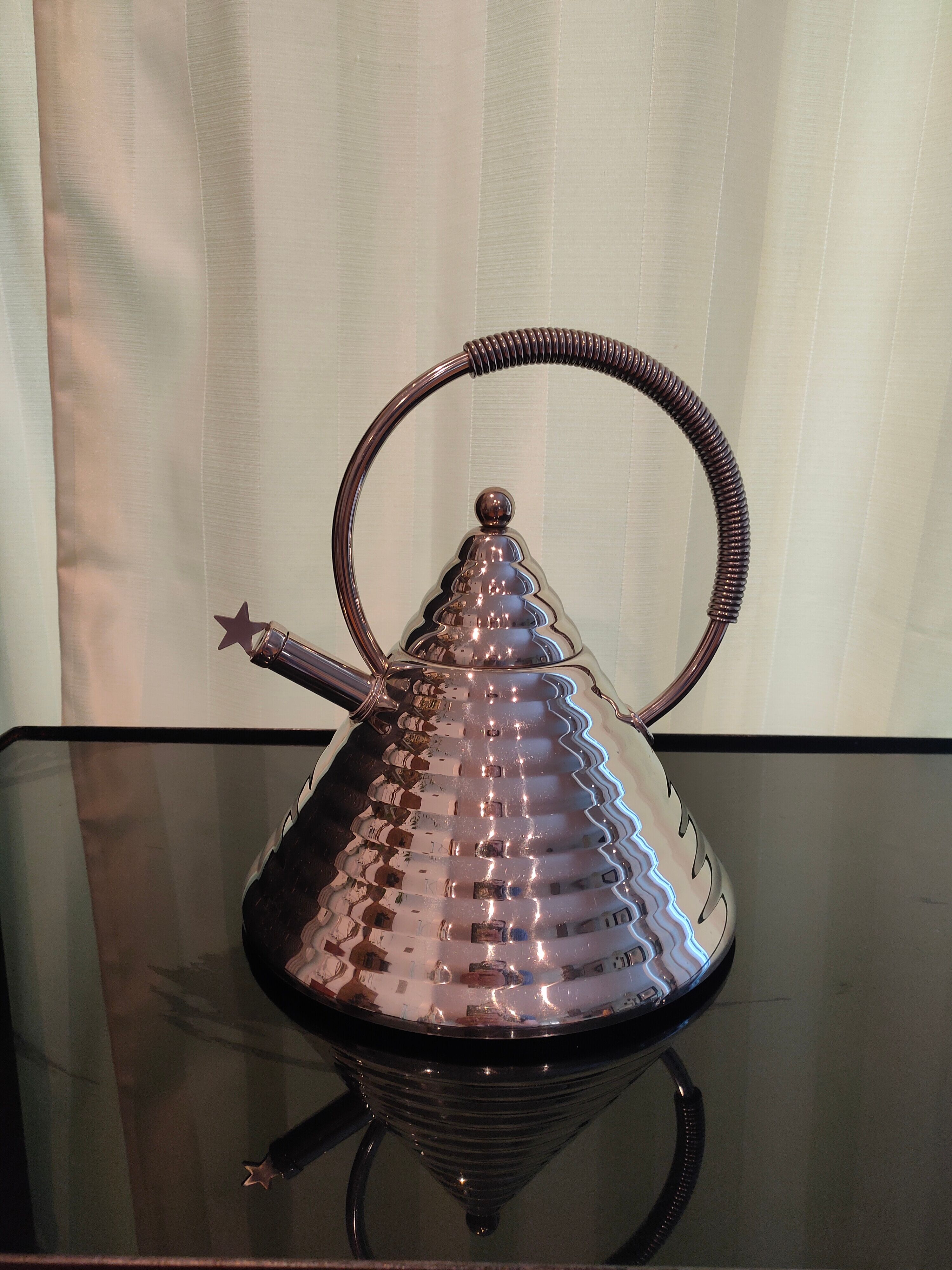 Kettle Stella Archimedes Marina Sgarbi