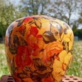 Retro flower vase