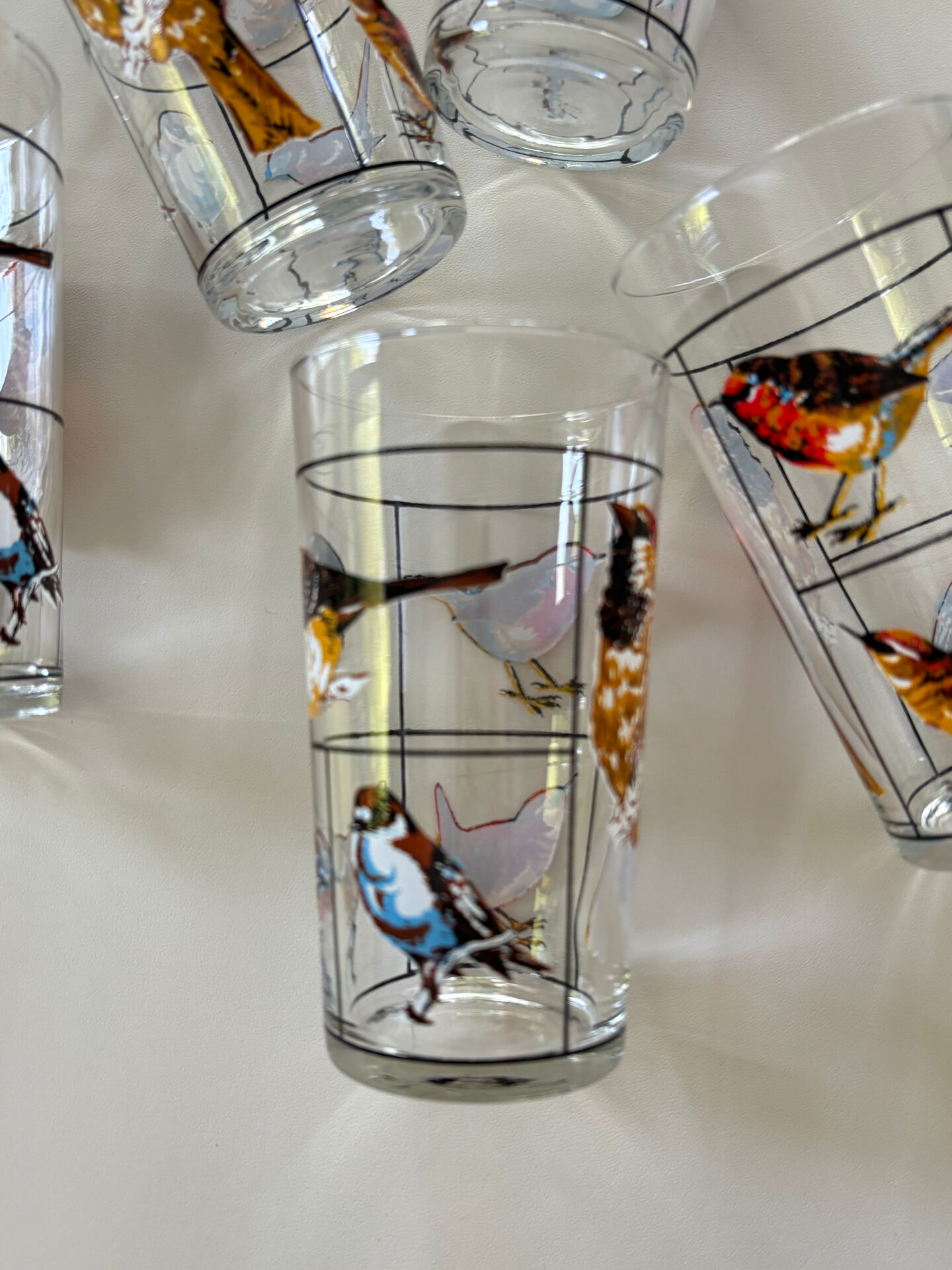 Verres à décor d’oiseaux