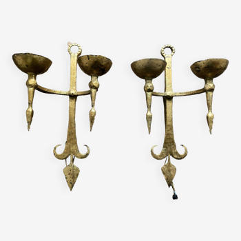 Pair of XXL torchlight sconces in golden beaten iron Italian work 1960